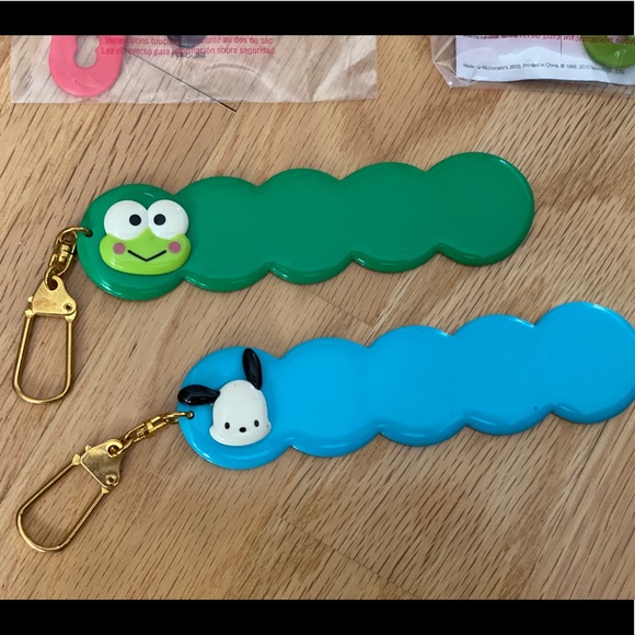 Hello Kitty Sanrio Gifts - Picture 5 of 5